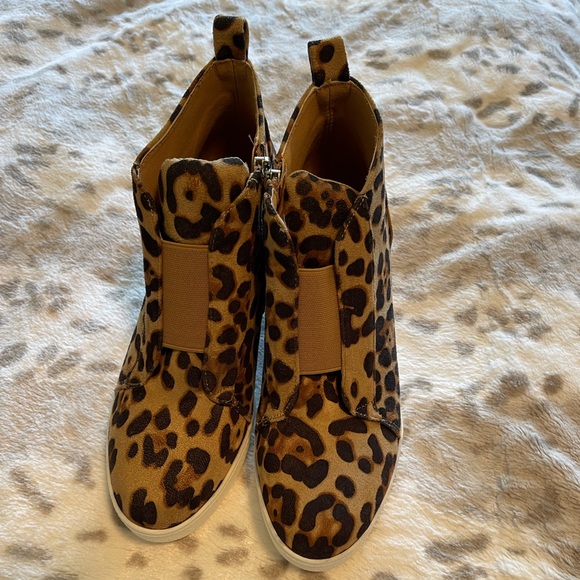 Leopard Wedge Bootie - Picture 3 of 4